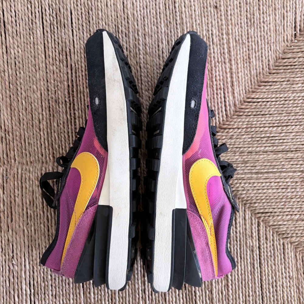 Nike Shoes Women's Waffle One Active Fuschia Size Y6 W8 - Picture 6 of 8